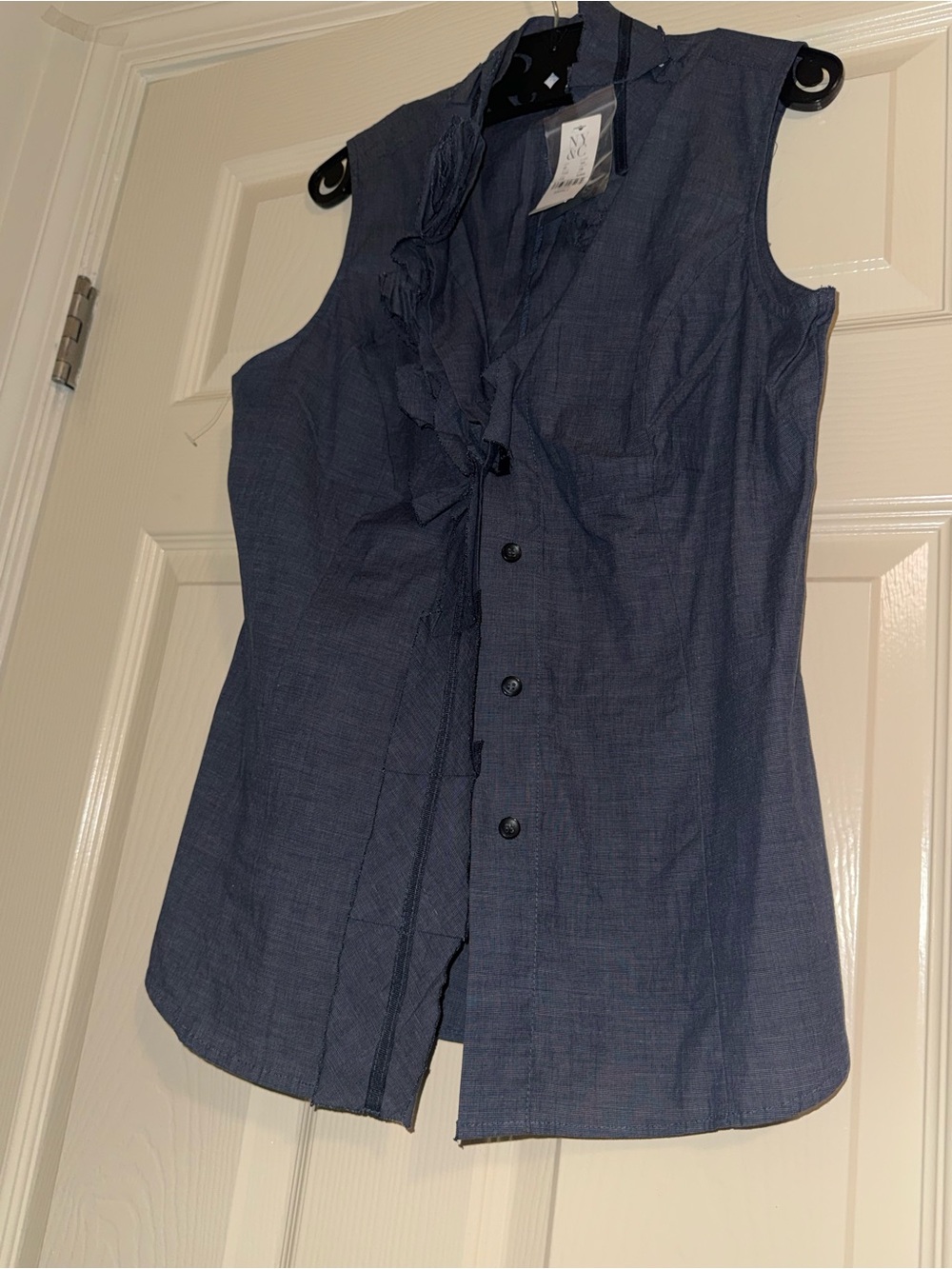 New York & Company Sleeveless Ruffle-Trim Button Down Top in Navy